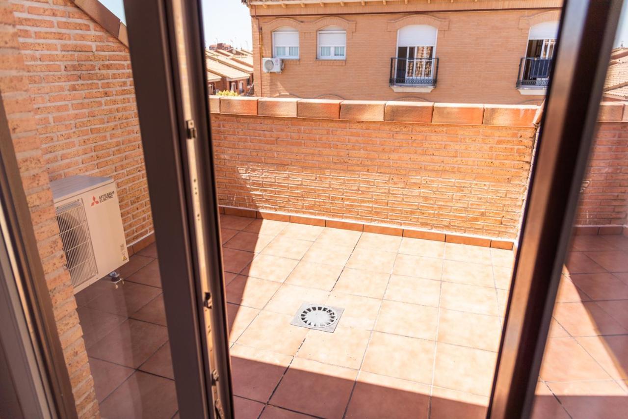 Apartamentos Hotel Carlos I Yuncos المظهر الخارجي الصورة